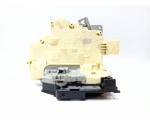 Trava Fechadura Porta Diant Dir Vw Passat B6 2008 2009