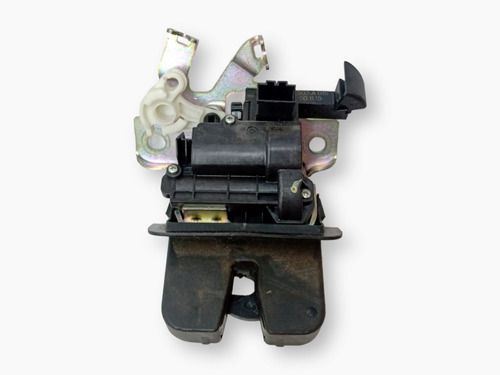 Trava Fechadura Tampa Traseira Audi A4 2016 2017 2018 2019