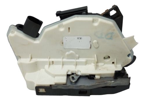 Fechadura Porta Dianteira Direita Vw Amarok 2015 2016 2017