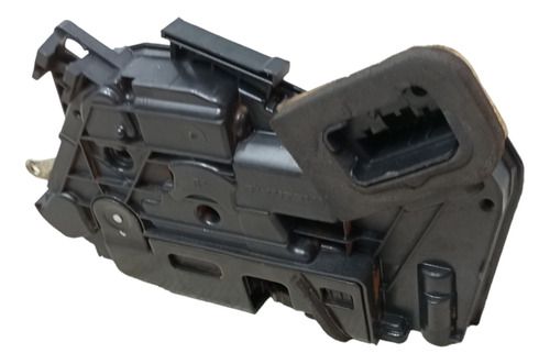 Fechadura Porta Dianteira Direita Vw Jetta Tsi 2015 2016