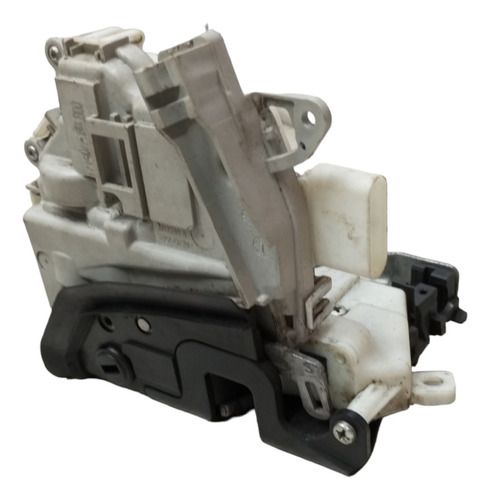 Fechadura Porta Traseira Esquerda Audi A3 Tfsi 2015 2016