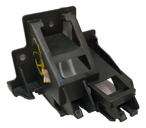 Guia Trava Parachoque Traseiro Direito Vw Jetta 2012 2014