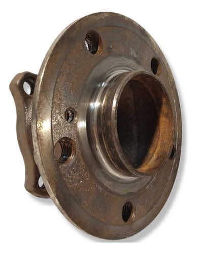 Cubo Roda Traseira Direita Mercedes Gla200 2014 2015 2016