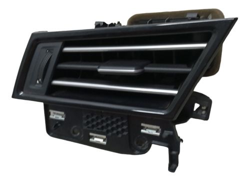 Difusor Ar Esquerdo Vw Passat B8 2015 2016 2017 2018