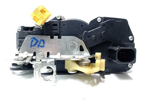 Trava Fechadura Porta Dianteiro Direito Gm Captiva 2010 2016