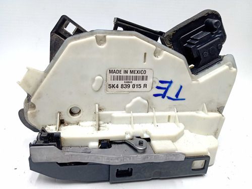 Trava Fechadura Porta Esquerda Volkswagen Golf 2015 2016