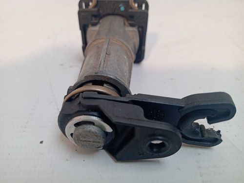 Miolo Chave Porta Dianteira Esquerda Gm Onix 2013 2017