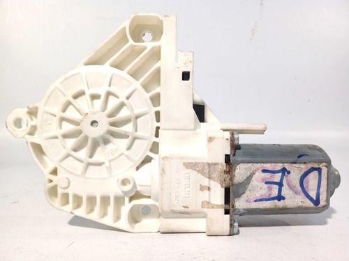 Motor Vidro Dianteiro Esquerdo Detalhe Guia Audi A4 2015