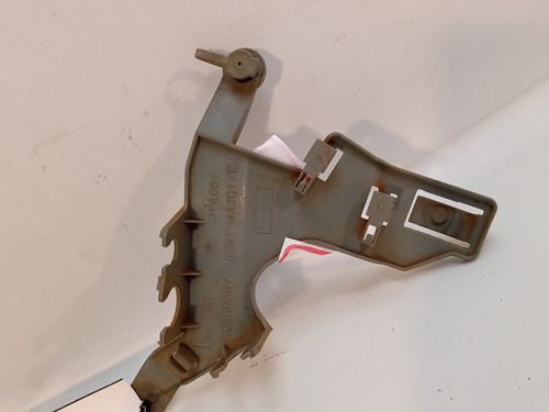 Suporte Plastico Dianteiro Direito Freelander 2 2008 2012