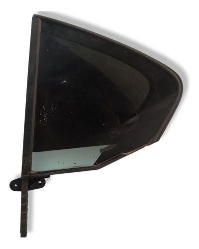 Vidro Fixo Traseiro Esquerdo Vw Passat B8  2015 2016 2018