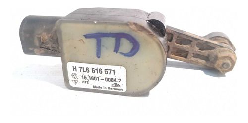 Sensor Nível Suspensão Traseiro Direito Vw Touareg 2009