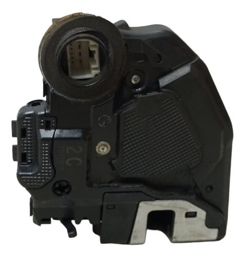 Fechadura Porta Traseira Direita Toyota Rav4 2009 2010 2011