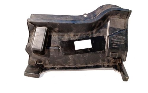 Acabamento Suporte Churrasqueira Volvo C30 2008 2009 2010