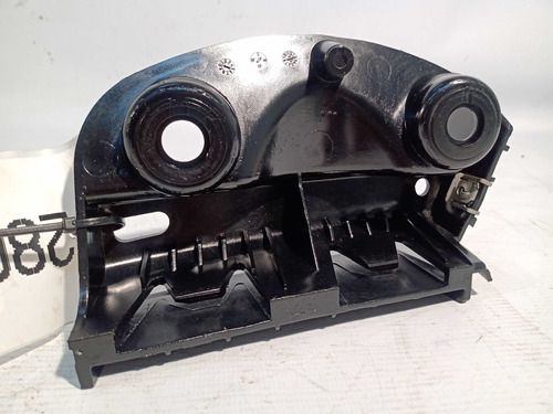 Guia Trava Parachoque Tras Esq Bmw 318i 320i 2009 2010 2011