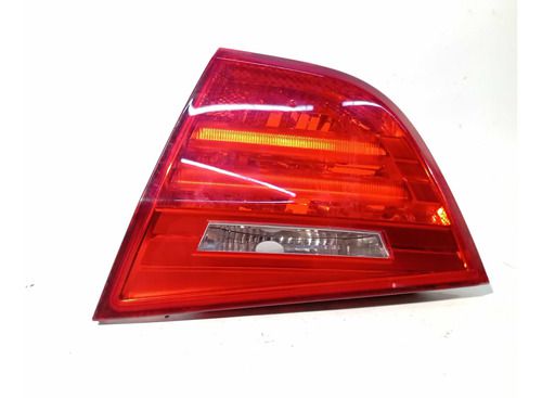 Lanterna Tampa Traseira Direita Bmw 318i 2009 2010 2011 2012