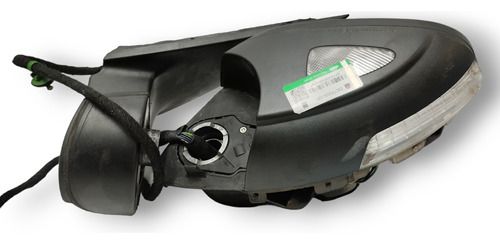 Retrovisor Direito Volkswagen Tiguan 2013 2014 2016 Detalhe
