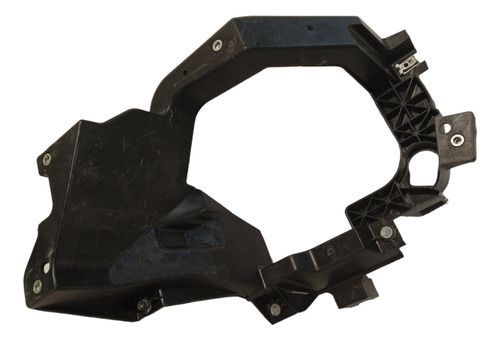 Suporte Guia Farol Direito Fiat Toro 2022 2023 Detalhe