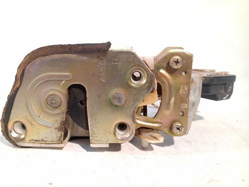 Fechadura Trava Porta Tras Direta Pajero Tr4 2005 2006 2007