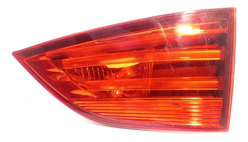 Lanterna Tampa Traseira Direita Bmw X1 2011 2012 2013