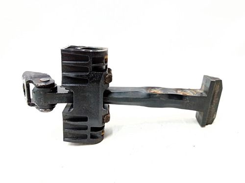 Limitador Porta Traseira Direita Bmw 320i 2008 2010 2011