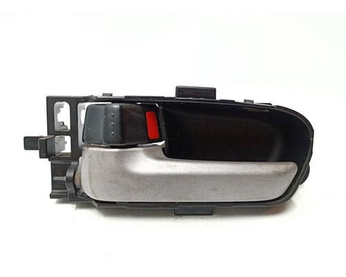 Maçaneta Interna Dianteira Esquerda Suzuki Grand Vitara 2010