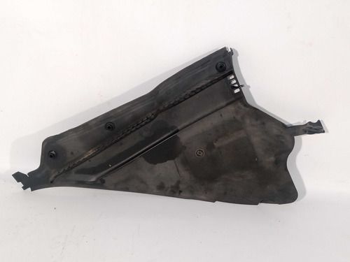 Acabamento Esquerdo Churrasqueira Bmw 320i 2014 2015 2016