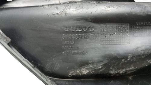 Acabamento Moldura Dir Farol Milha Volvo Xc40 2022 2023