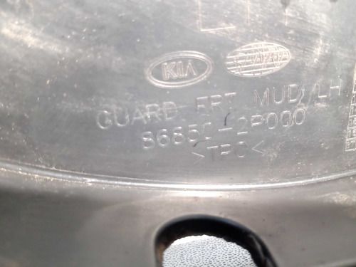 Acabamento Parabarro Diant Esquerdo Detalhe Kia Sorento 2012