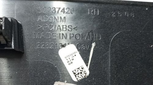 Acabamento Som Forro Porta Diant Direito Volvo Xc40 2023
