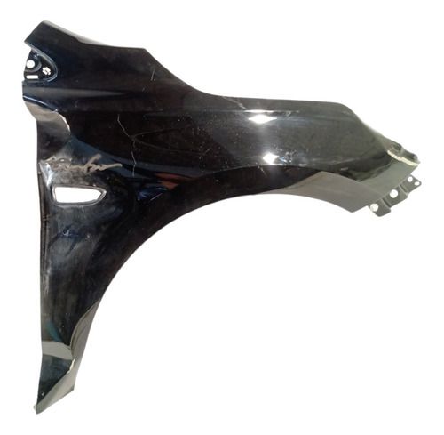 Paralama Direito Detalhe Chevrolet Onix Plus 2021 2022