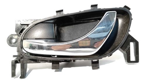 Maçaneta Interna Dianteira Esquerda Nissan Sentra 2014 2015
