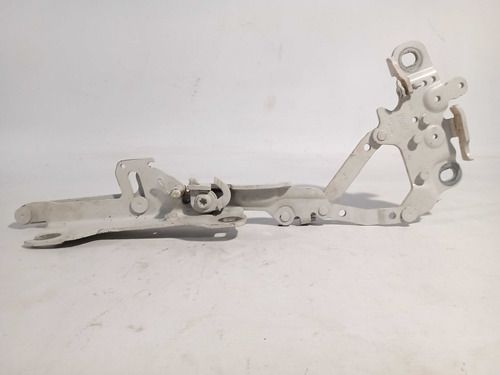 Braço Dobradiça Esquerda Capo Bmw 118i 120i 2012 2013 2014