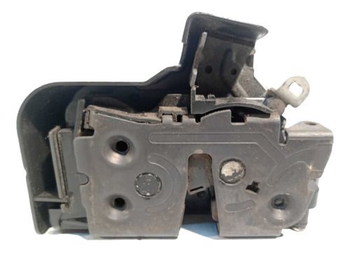 Fechadura Porta Dianteira Direita Volvo Xc60 2010 2011 2013