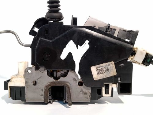 Fechadura Porta Dianteira Esquerda Mercedes C350 2009 2011