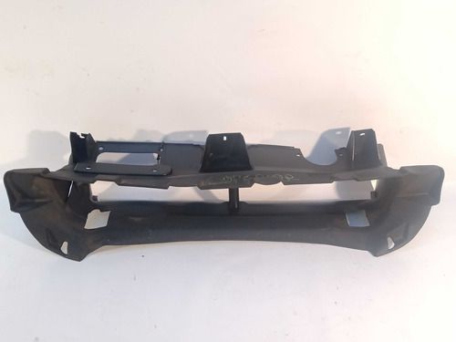 Defletor Frontal Superior Volvo C30 2.5 T5 2007 Detalhe