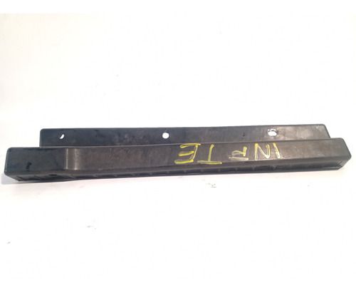 Suporte Parachoque Traseiro Esquerdo Kia Cadenza 2008 2012