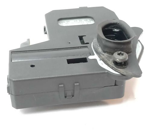 Motor Trava Portinhola Tanque Combustivel Volvo C30 2008
