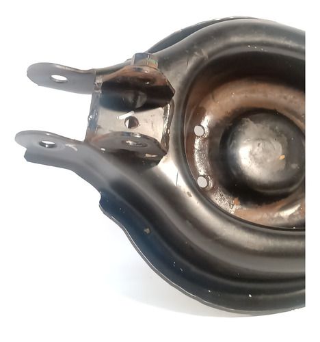 Bandeja Balança Tras Esquerda Chevrolet Captiva 2.4 2011
