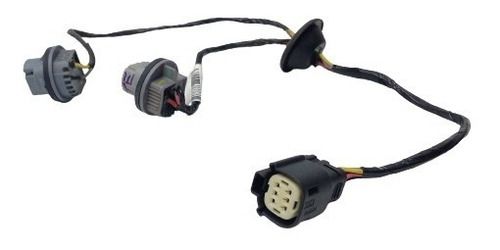 Chicote Lanterna Esquerda Chevrolet Onix Plus 2021 2022