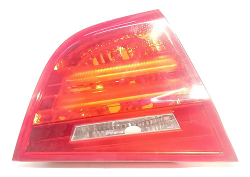Lanterna Tampa Traseira Esquerda Bmw 325i 2011 2012 2013
