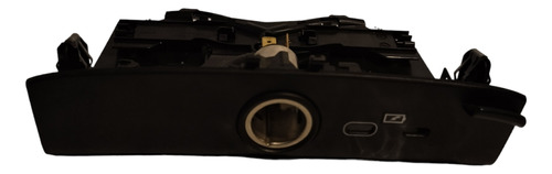 Tomada 12v Volvo Xc40 Recharge 2022 2023
