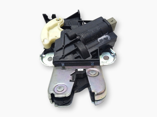 Trava Fechadura Tampa Tras Volkswagen Passat 2.0t 2008