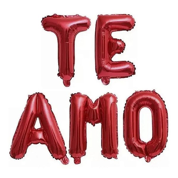 Frase "Te amo" em balões metalizados.