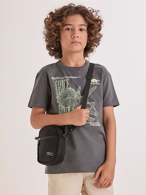 Camiseta Verde com Estampa de Dino