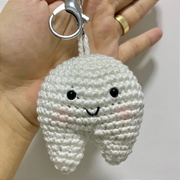 CHAVEIRO AMIGURUMI DENTINHO