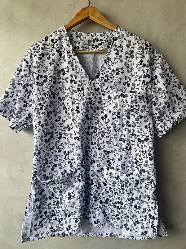 SCRUB BASIC ESTAMPADO MICKEY P&B| MASCULINO