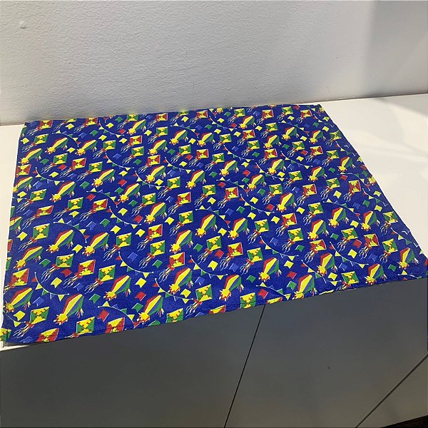 CAMPINHO ESTAMPADO BALÃO MULTICOR - EDIÇÃO ESPECIAL SÃO JOÃO
