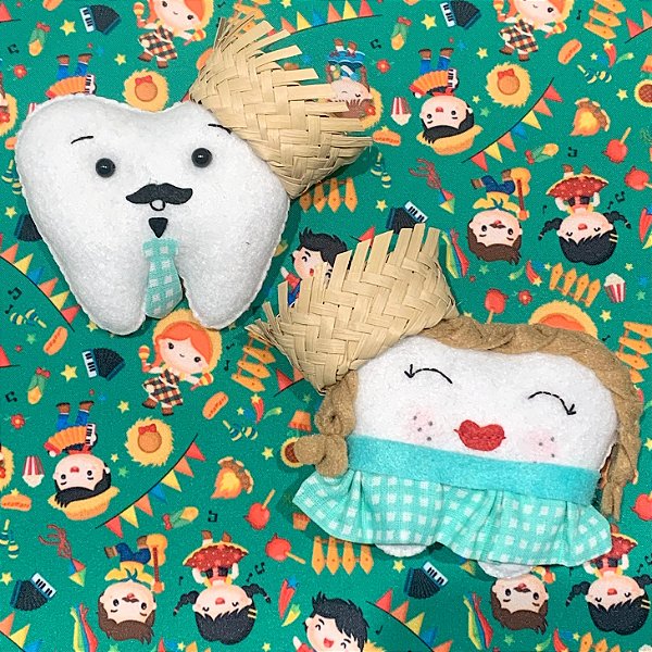 GRUDADINHO DENTINHO CASAL MATUTINHOS - COLEÇÃO SÃO JOÃO