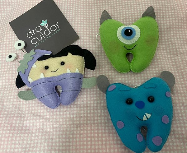 TRIO GRUDADINHOS MONSTROS SA