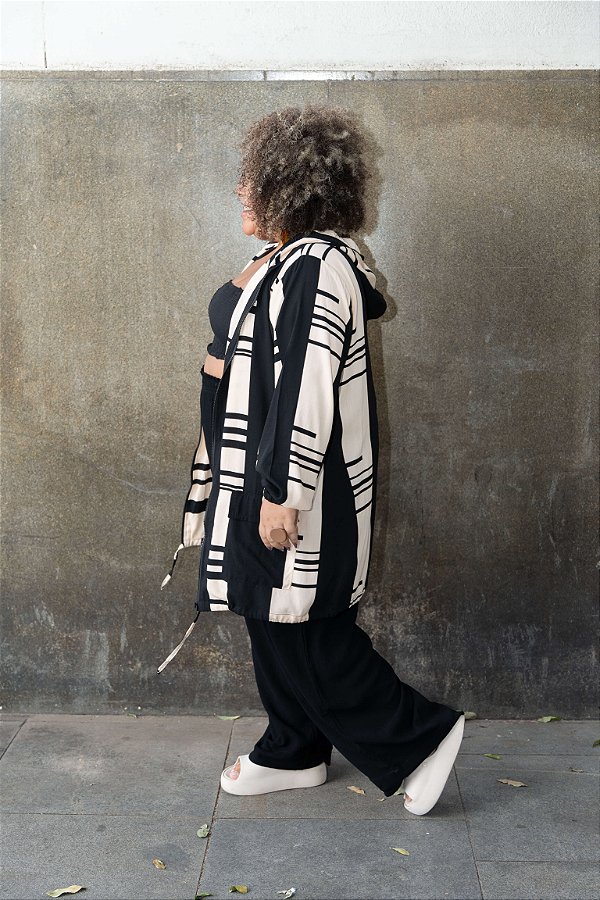 Jaqueta Viscose Ziper e Capuz Mondrian